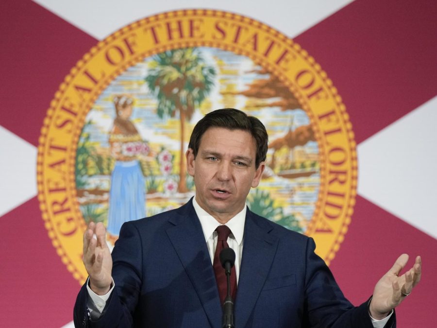 Florida+governor+Ron+DeSantis+took+drastic+measures+in+May+to+cut+down+on+immigration+with+the+passing+of+the+Senate+Bill+1718.+%28photo+courtesy+of+Google+Images%29